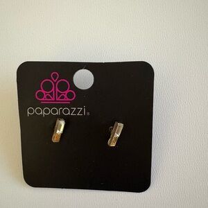 Paparazzi Gold Stud Earrings NWT